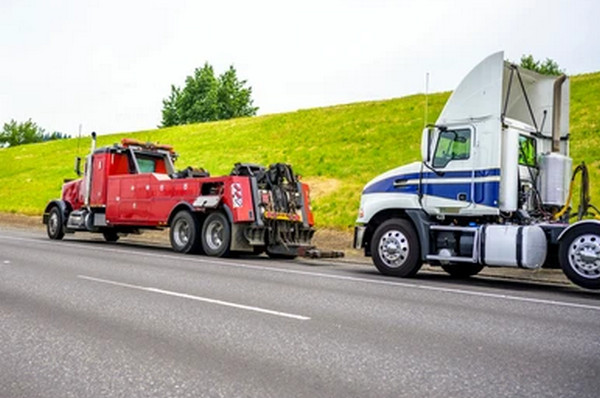 tractor trailer towing