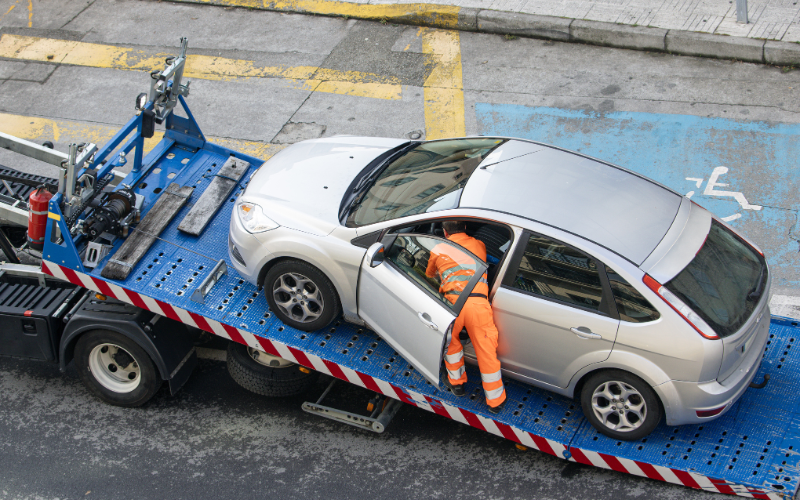 Cheap tow truck service in Mason